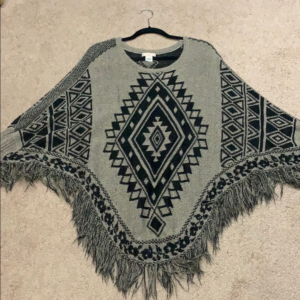 Frayed Aztec Poncho with Sleeves